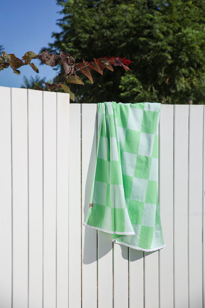 Checkerboard - Apple Green