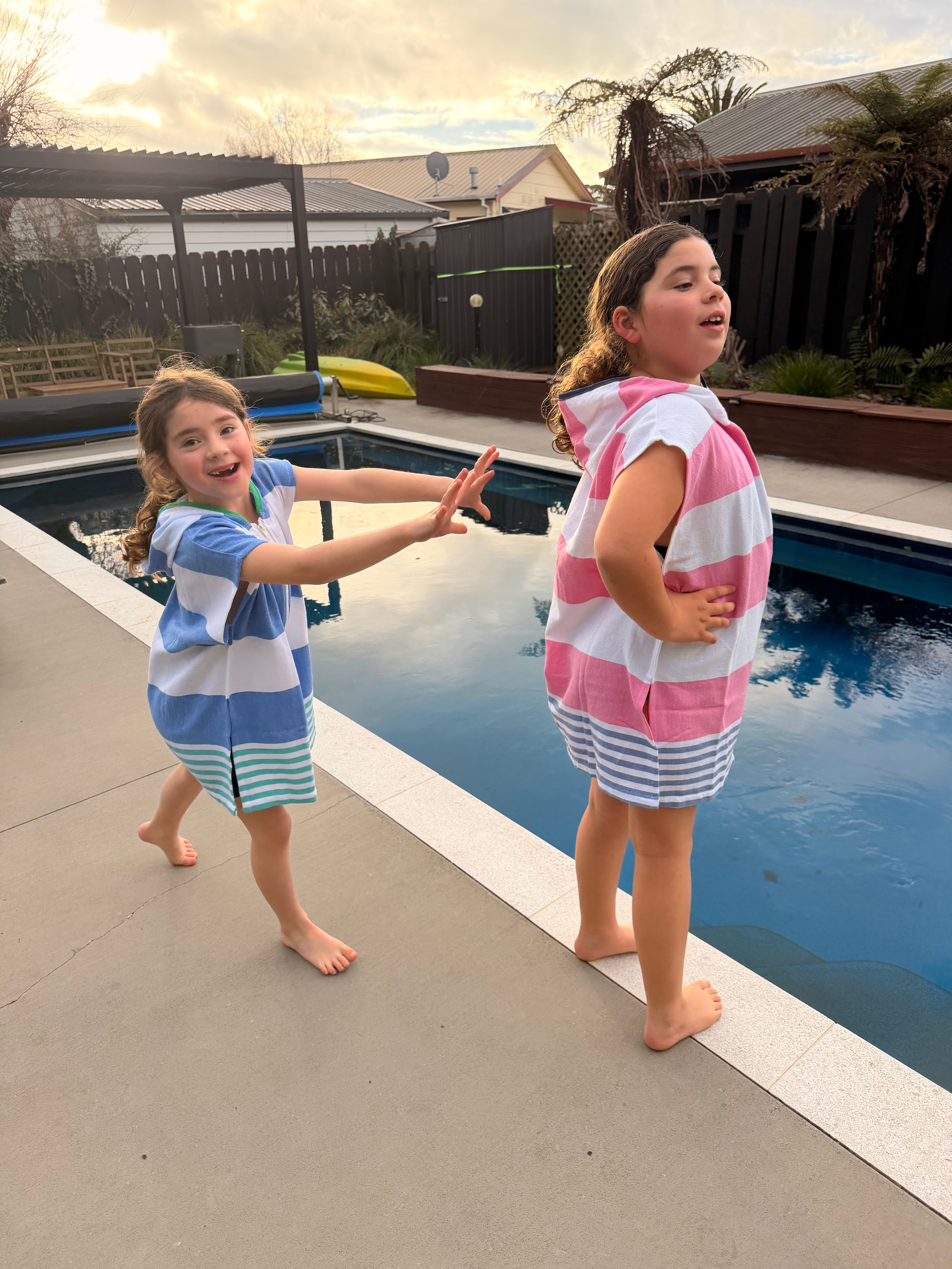 Kids Hooded Towel - Blue Green