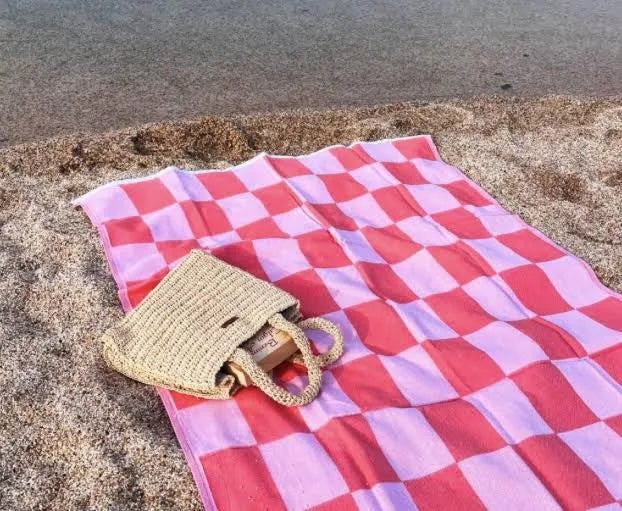 Checkerboard Towel - Coral